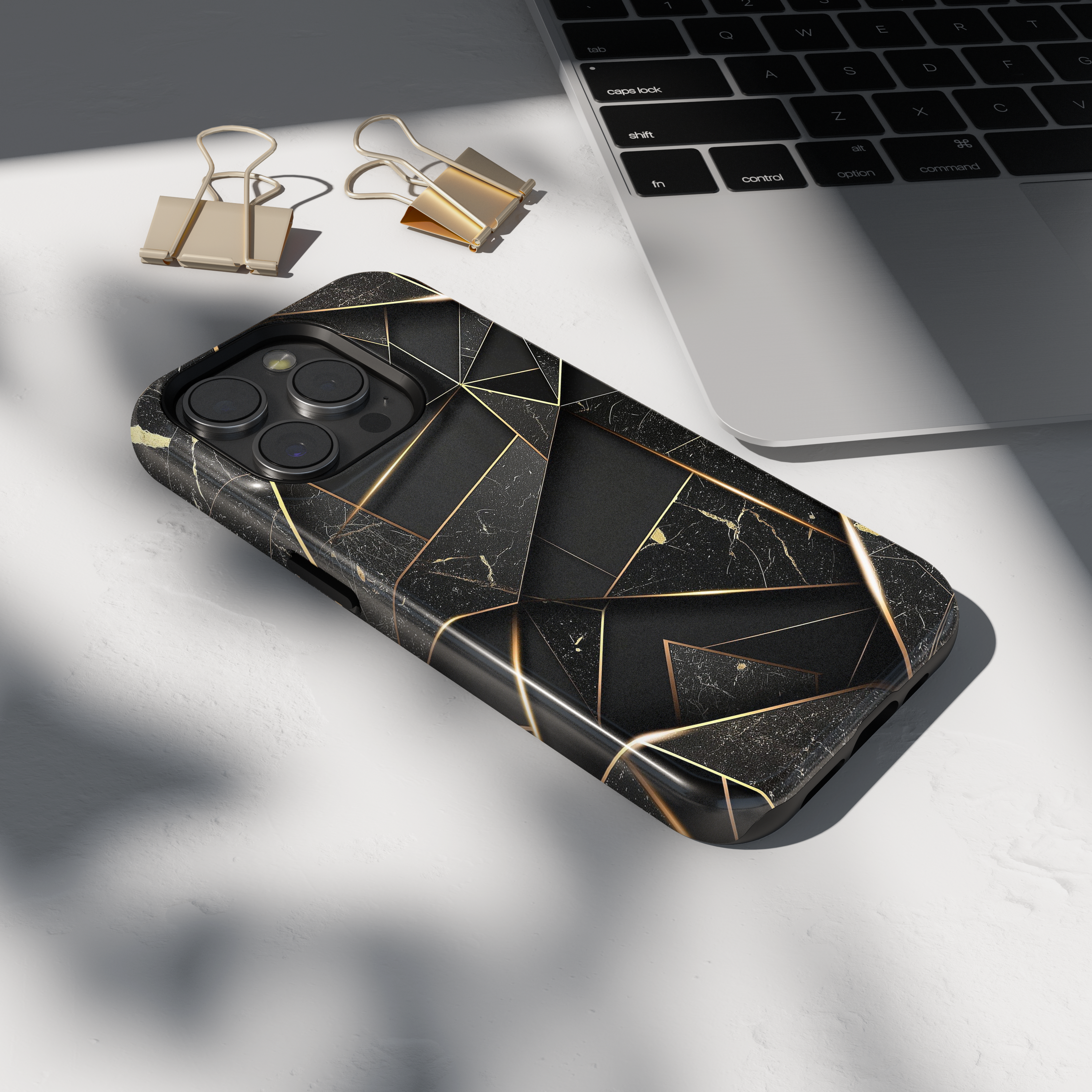 Case iPhone - LIGNES EN MARBRE D'OR